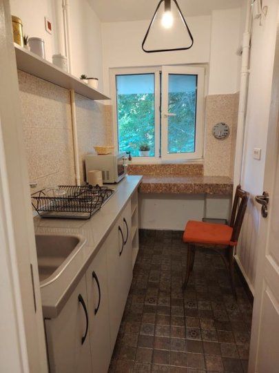 Garsoniera de inchiriat | Universitate | Metrou | Petfriendly – fotografia 1 din 6