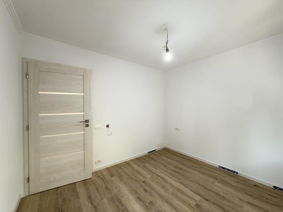 Apartament cu 3 camere, decomandat, 65mp, etaj 1 - zona Dambovita – fotografia 4 din 18