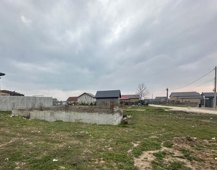 Teren de vânzare | Lazu | 421 mp | Fundație existentă – fotografia 4 din 5