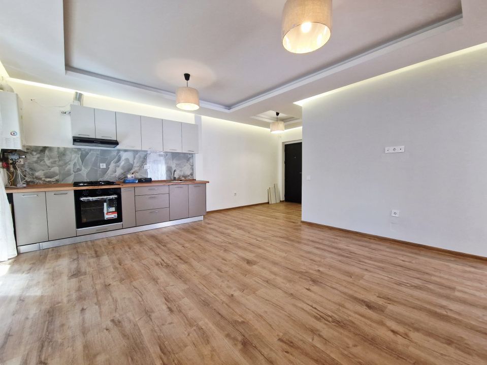 Apartament cu 3 camere situat in Floresti – fotografia 1 din 13