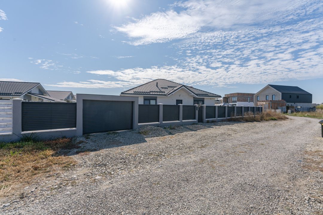 Casa in Harman, cu 4 dormitoare, terasa generoasa si teren de 652 mp – fotografia 31 din 39