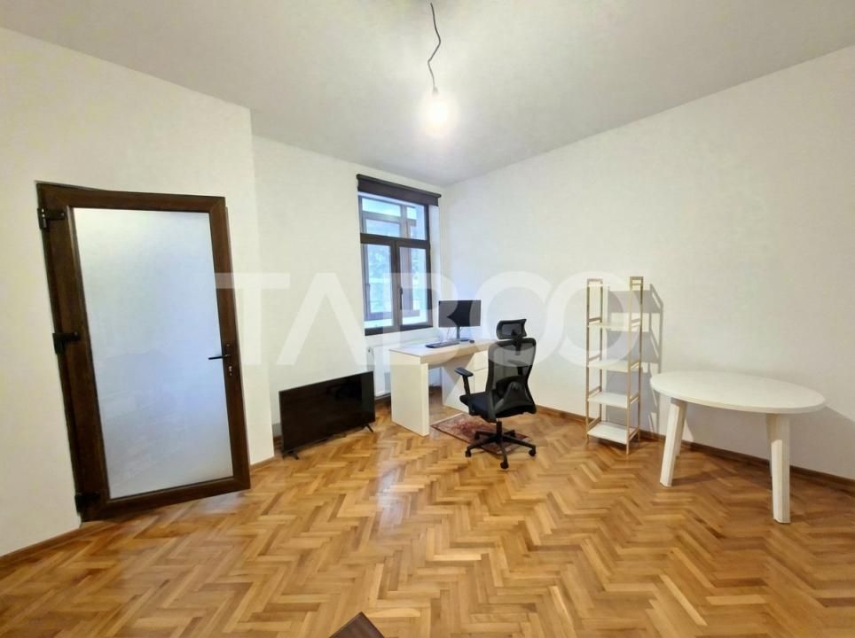 Apartament modern 2 camere garaj acces auto Centru Istoric – fotografia 5 din 17