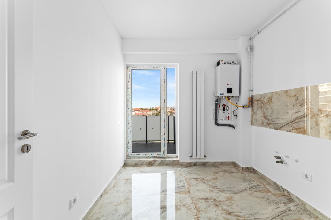 Apartament decomandat cu bucatarie inchisa, luminos, piscina Mamaia Sat – fotografia 22 din 36