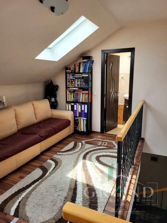 3 CAMERE PE DOUA NIVELURI | 79 MP UTILI+BALCON | EROILOR–FLORESTI – fotografia 4 din 8