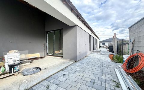 Duplex perete dublu, 5 camere, 141 mp utili, 420 mp teren - Ghiroda