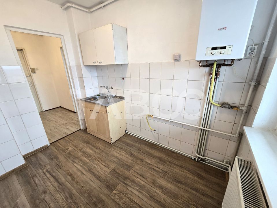 Apartament decomandat de vanzare cu 3 camere balcon zona Mihai Viteazu – fotografia 13 din 19