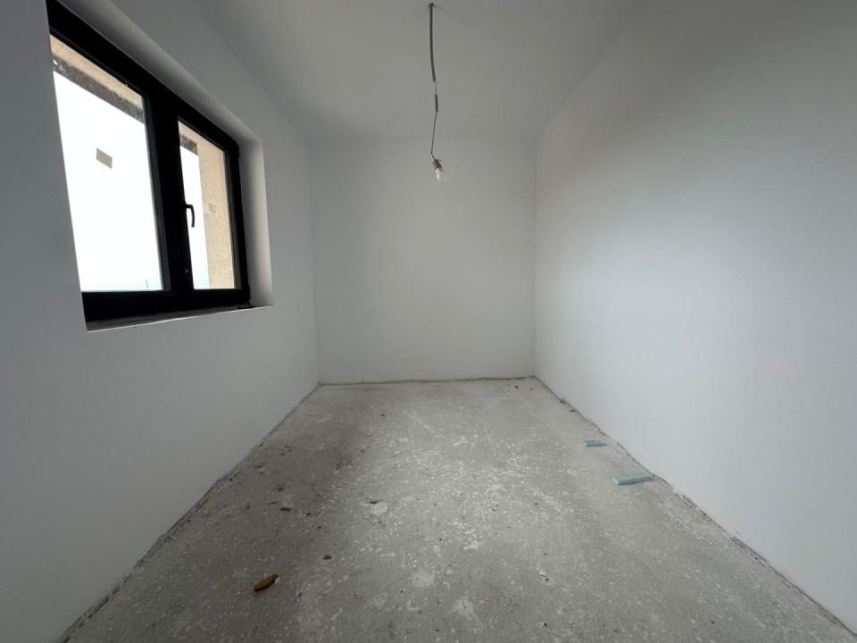 Casa individuala | Parter + Etaj | Toate utilitatile | Sacalaz | Teren generos | – fotografia 10 din 17