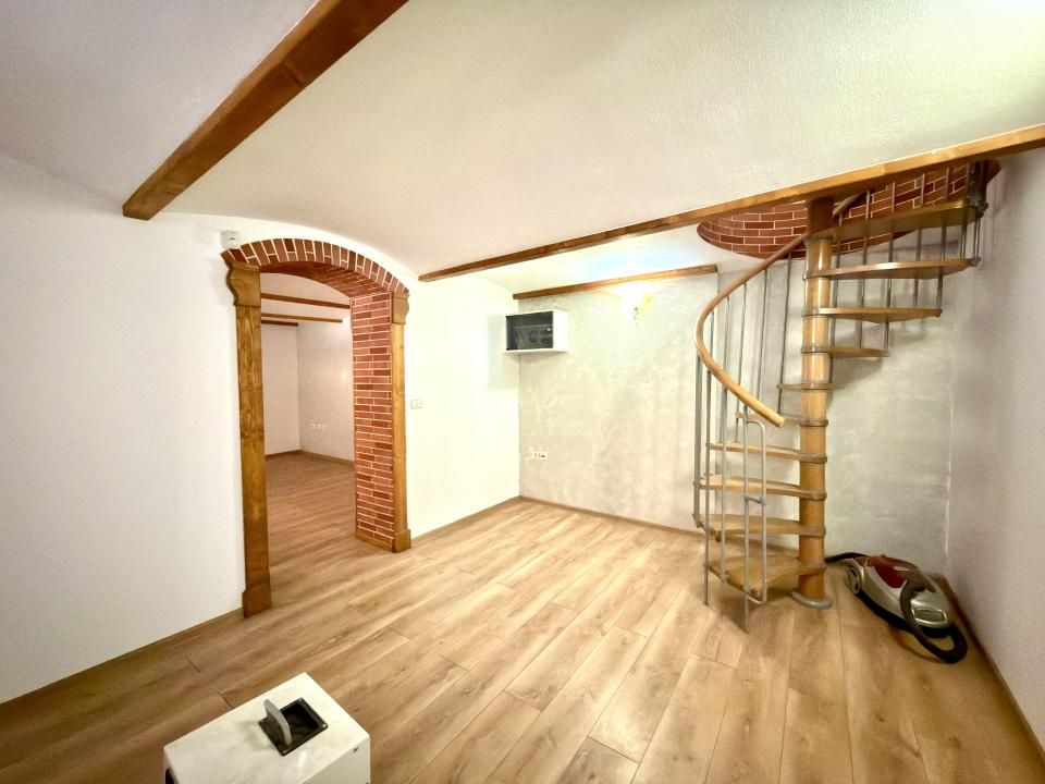 Apartament 7 camere, 3 bai, parter, 156 mp utili - Zona Iosefin – fotografia 14 din 26