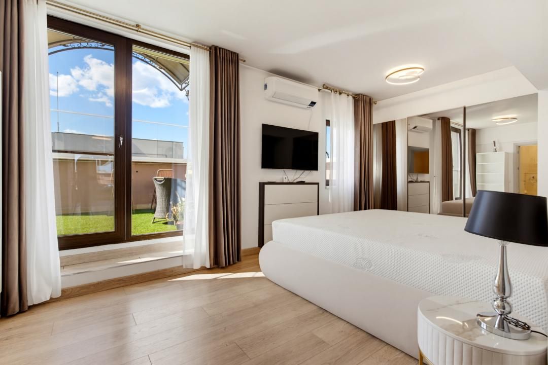 Vânzare Penthouse 3 Camere 2 Băi Newton Tătărași 168 mp READY TO MOVE – fotografia 11 din 32