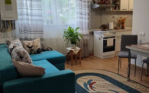 Apartament 2 camere, 42 mp, balcon, garaj zona Terra