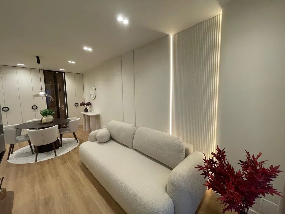 Apartament 2 camere, 51mp, vedere PANORAMICA, parcare, mobilat, str. Razoare! – fotografia 3 din 8