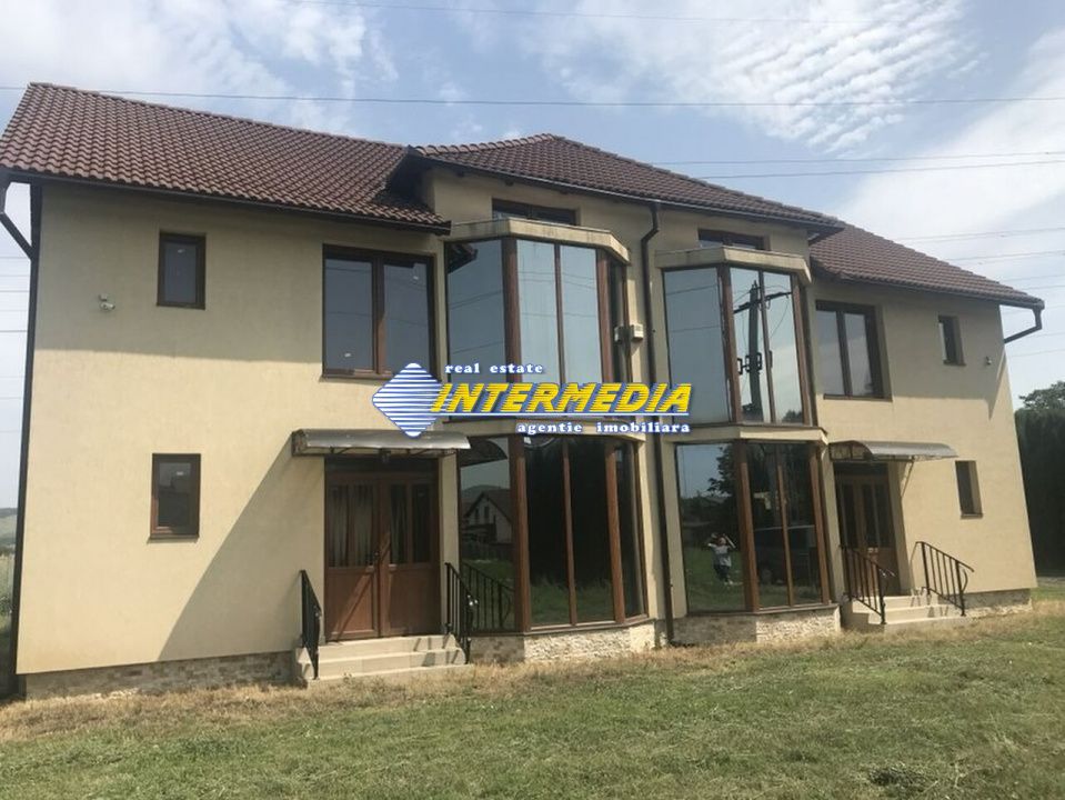 Casa noua tip duplex de vanzare – fotografia 1 din 12