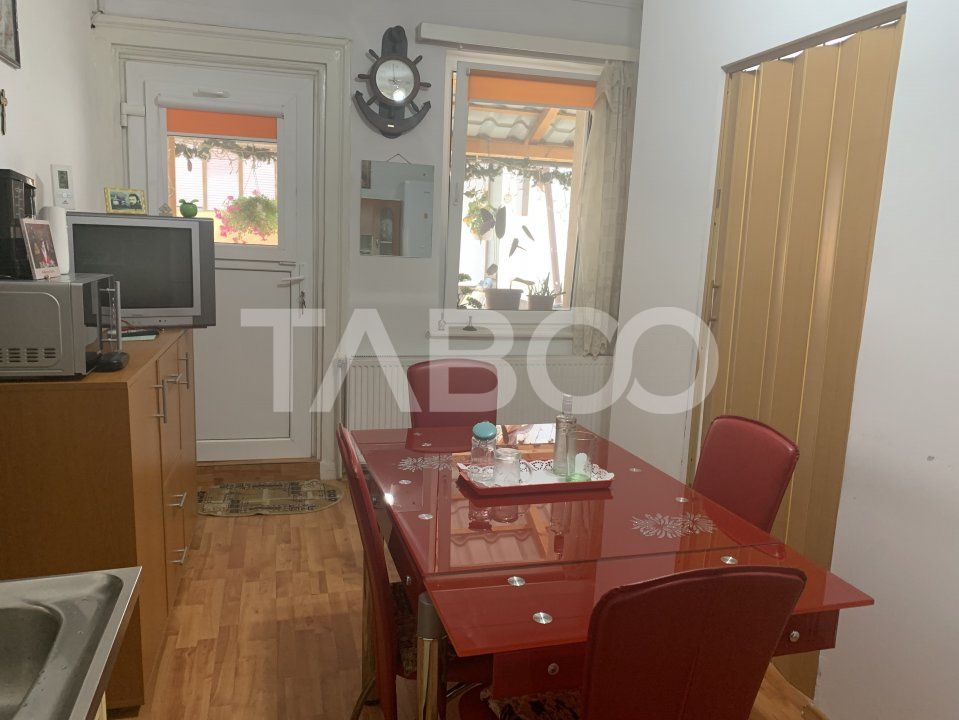 Casa cu 2 camere si gradina de vanzare in Sibiu zona Orasul de jos – fotografia 12 din 19
