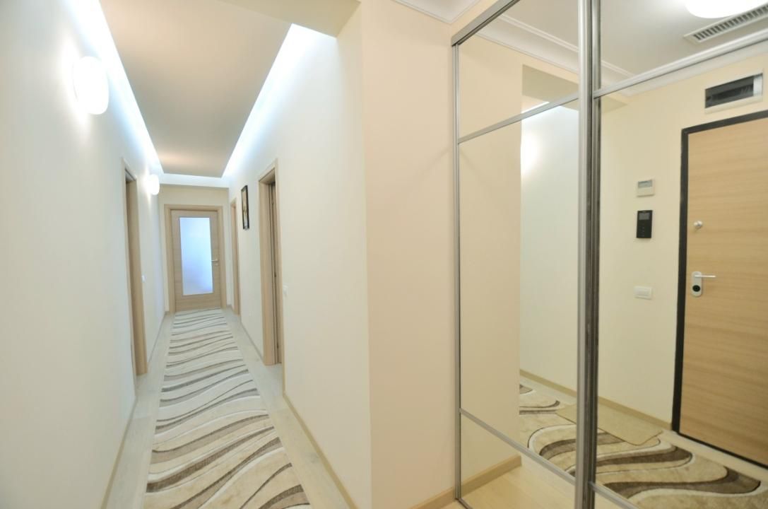 Laguna Residence | 4 camere | Centrala Proprie | Loc Parcare | Vedere Lac | – fotografia 10 din 16