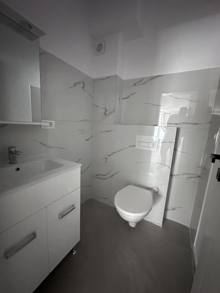 Apartament 3 camere  | 1 Baie | 1 Balcon | 61 mp. | Bloc NOU | Lift  | Central I – fotografia 7 din 13