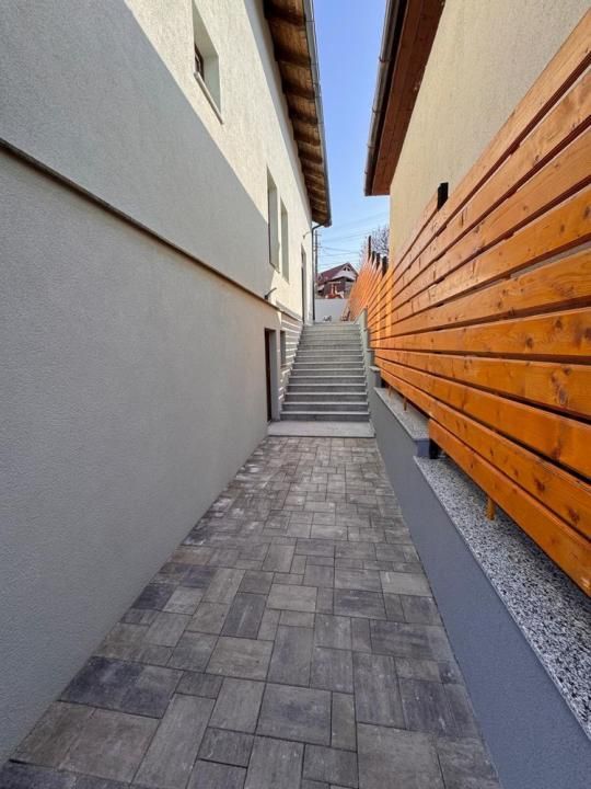 Duplex finisat D+P+M, 190 mp utili, teren 290 mp  | Gruia – fotografia 3 din 8