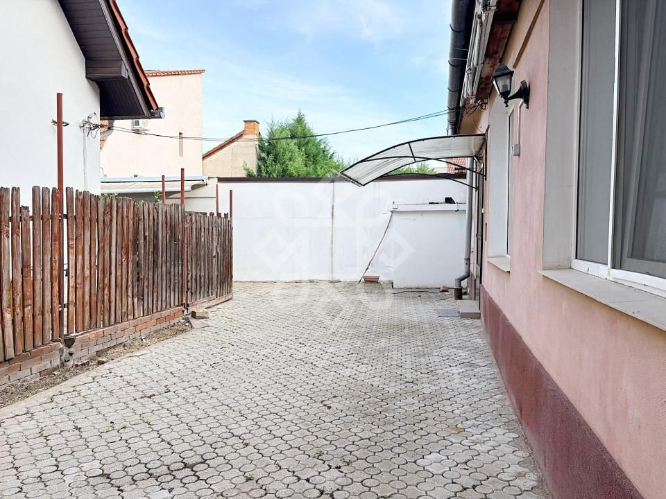 Apartament la casa, curte proprie, strada Nicolae Jiga, Oradea – fotografia 17 din 18
