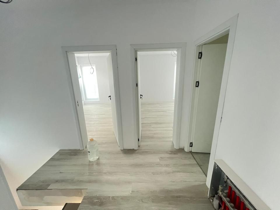Casa-Vila-4Camere-108mp-Parter-Etaj-Curte-300mp-Incalzire-Pardoseala-Sanpetru – fotografia 11 din 13