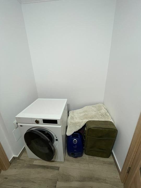 Apartament 2 camere-renovat-Podu Ros-Palas – fotografia 8 din 11