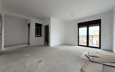 Penthouse 3 Camere, 67mp utili, 32mp terasa, etaj 3, bloc nou - Giroc