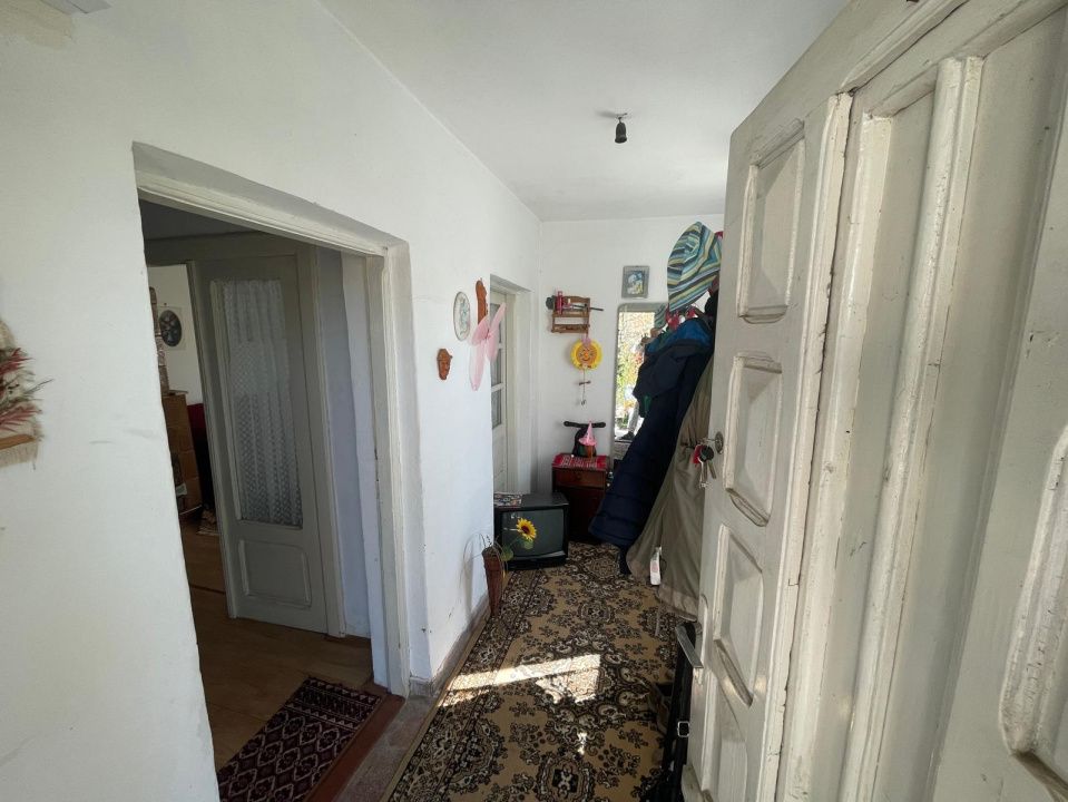 Casă parter bilaterală cu teren de 401mp și toate utilitățile în Catargiu – fotografia 5 din 11