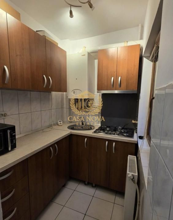 Garsoniera 32mp, parter, zona Piata Flora, finisata mediu – fotografia 3 din 4
