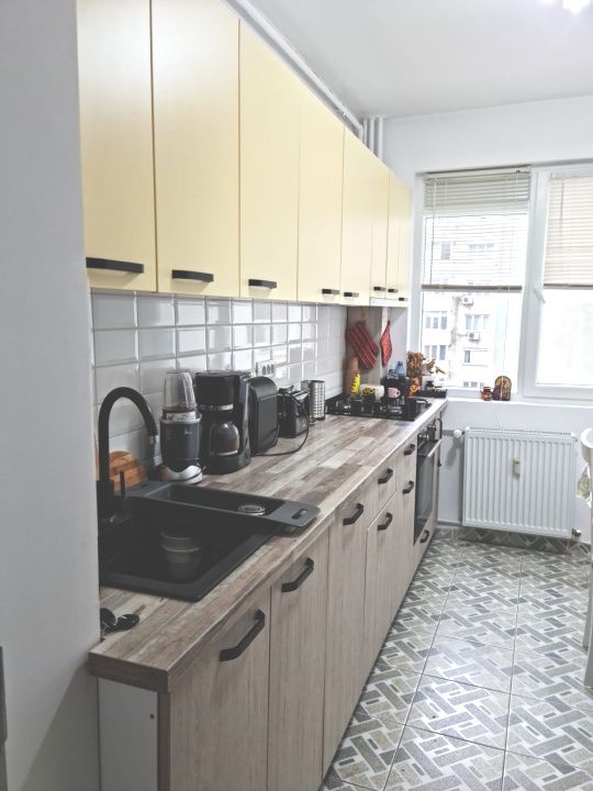 Apartament 2 camere -5 minute de mers pe jos pana la metrou 1 Decembrie – fotografia 10 din 14