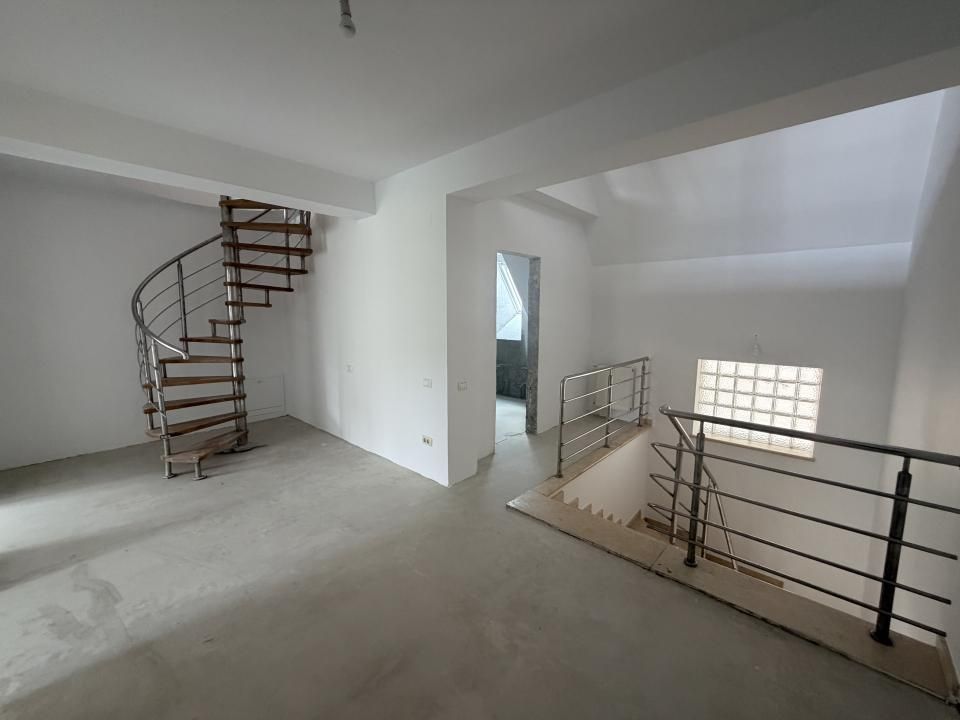 Vilă Duplex Premium de Vânzare | Pipera - Iancu Nicolae | 287 mp | Curte 300 mp – fotografia 6 din 16