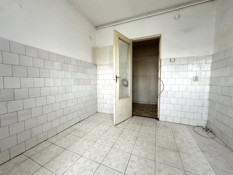 APARTAMENT 2 CAMERE I CETATE ZONA CLOSCA I 50 MP I BLOC CARAMIDA I – fotografia 9 din 15