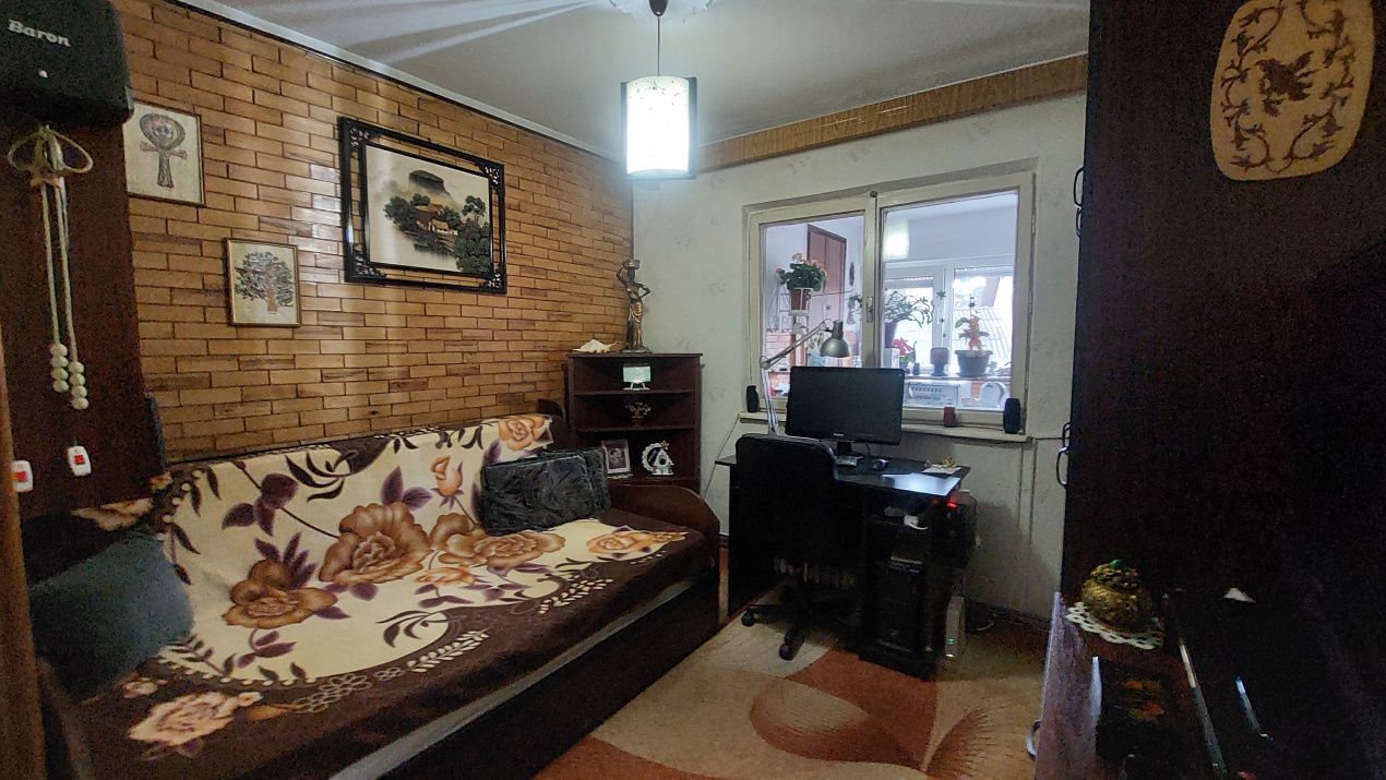 Apartament 3 camere Decomandate 76 mp parter inalt cu 2 Bai Balcon CETATE Piata – fotografia 9 din 9