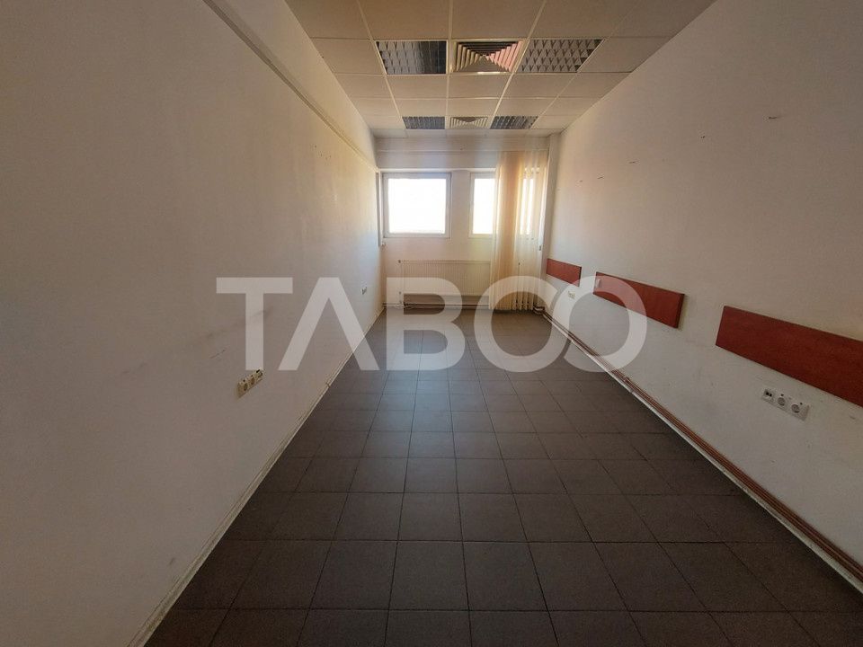 Spatiu comercial de inchiriat 1300 mpu 6 incaperi Sibiu zona centrala – fotografia 5 din 12