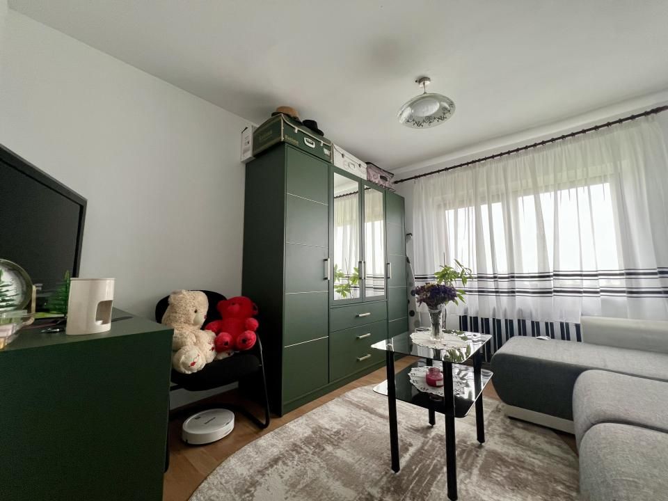 Apartament 4 camere, decomandat, 92 mp utili - zona Chisoda – fotografia 5 din 12