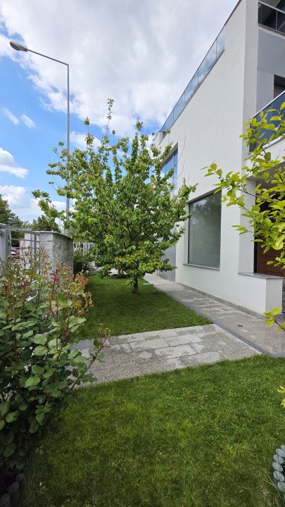 Vila 343MP | Baneasa | Sisesti | Vedere lacul Grivita | Ponton si lac artificial – fotografia 5 din 11