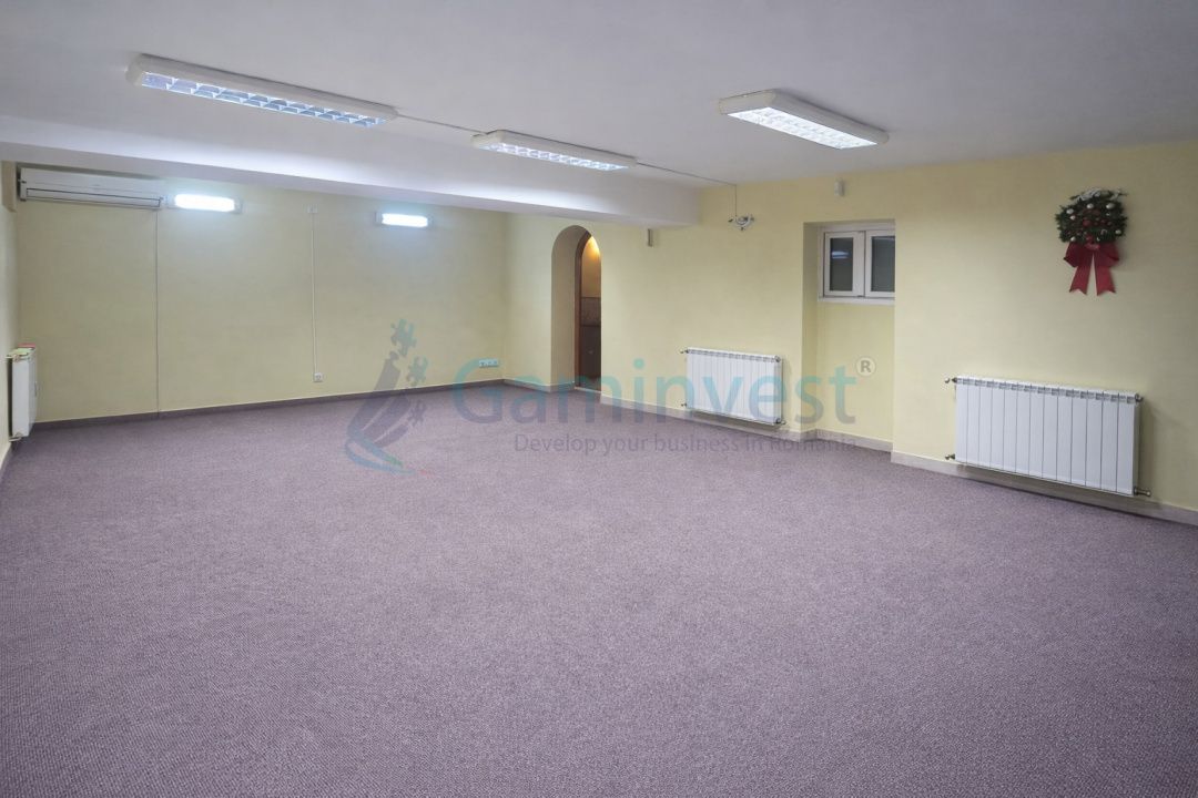 Cladire pentru birouri, cabinete sau spatiu comercial ultracentral, Oradea – fotografia 5 din 20