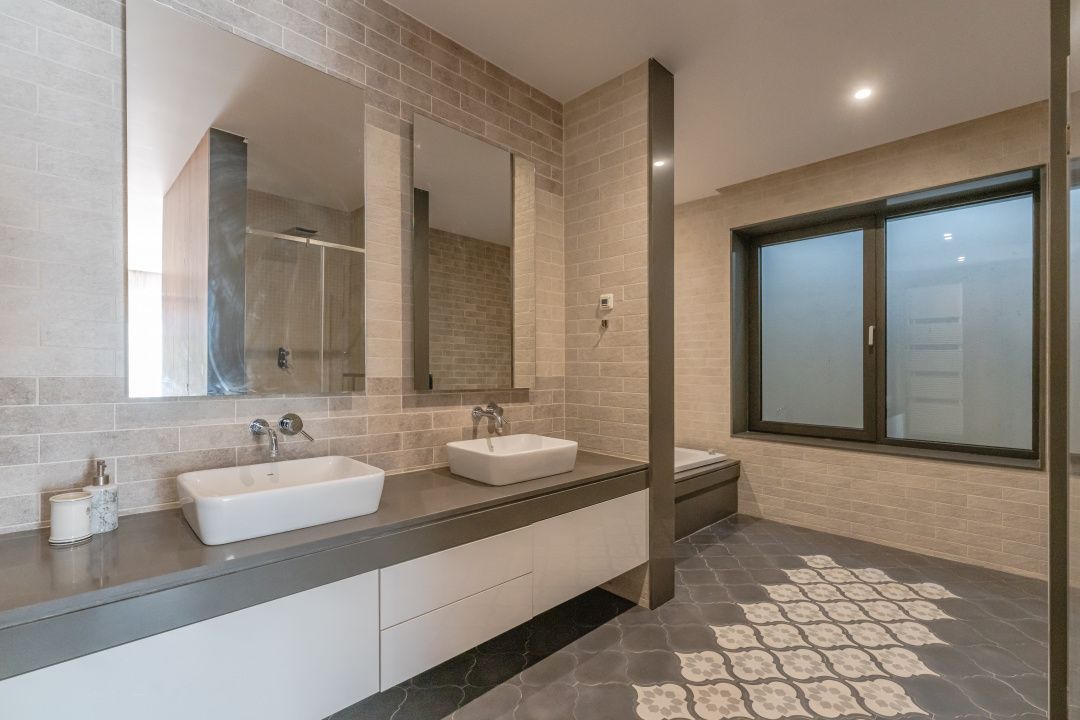 Penthouse Spectaculos | Jacuzzi | Vedere Panoramică | 4 Camere – fotografia 20 din 27