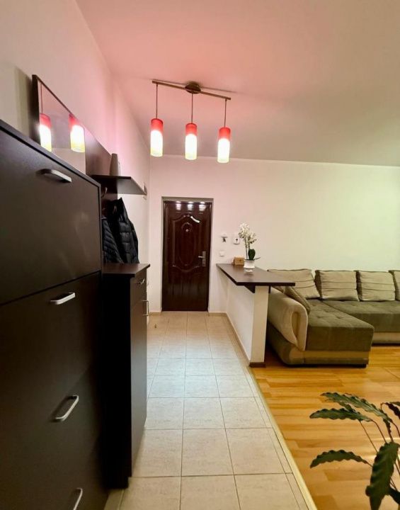 APARTAMENT 2 CAMERE I DE VANZARE I 56 MP I CU CURTE PROPRIE I BLOC NOU I CETATE – fotografia 4 din 8