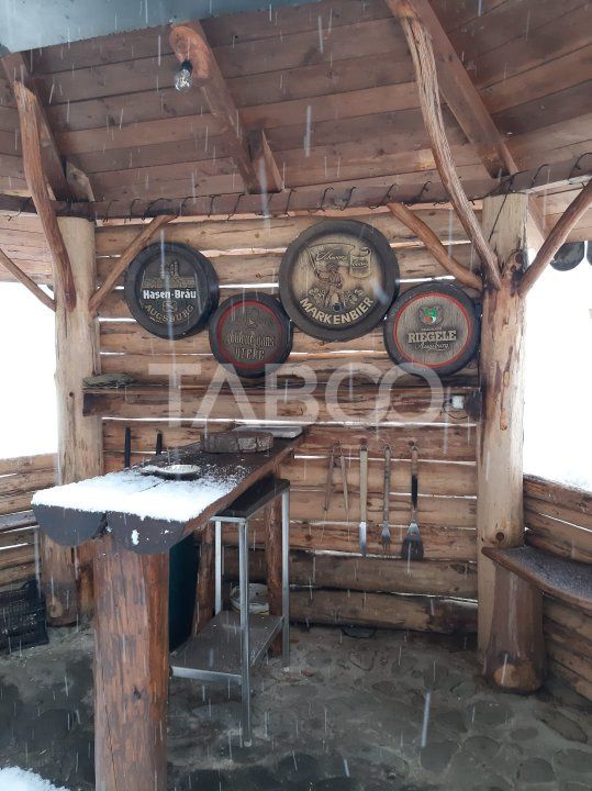 Pensiune de lux de vanzare in inima padurii langa Sibiu – fotografia 38 din 54