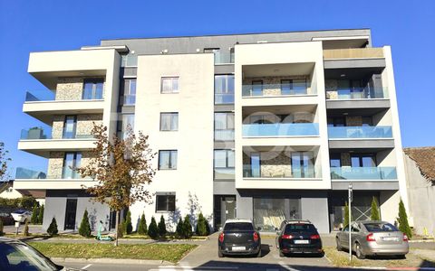 Penthouse de inchiriat 3 camere 2 bai si terasa de 107mp in Piata Cluj