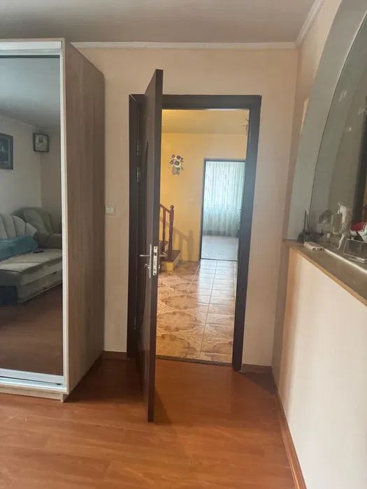Casa de vanzare de 197mp teren 1000 mp zona Campenesti – fotografia 7 din 8