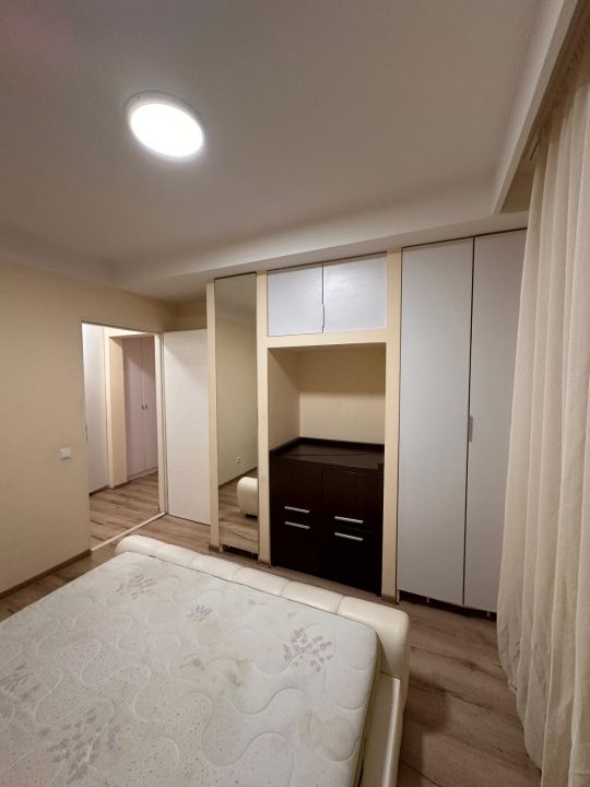 Apartament 2 camere de vânzare in zona Tomis III – City Mall | Renovat – fotografia 4 din 20