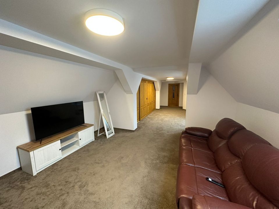 Casă de vânzare - Reghin zona centrală. 0 comision – fotografia 9 din 15