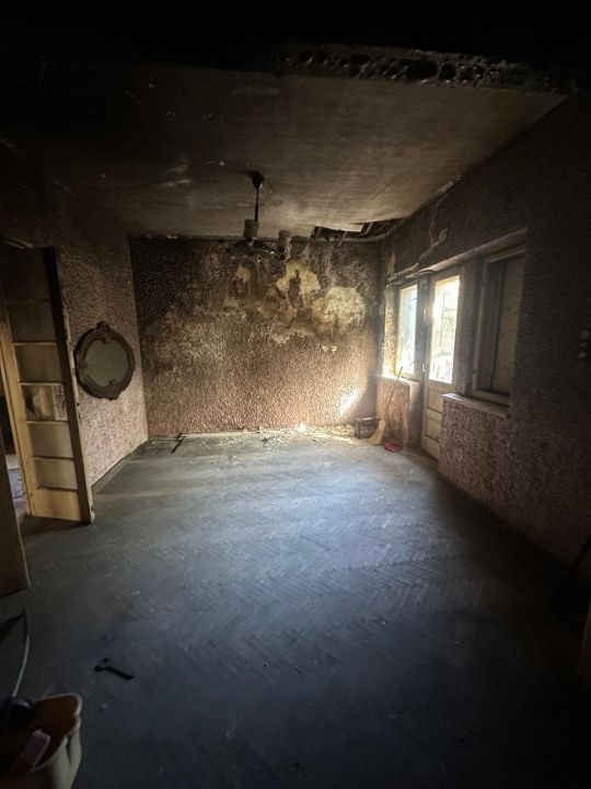 Apartament de vânzare Bulevardul Ferdinand, clădire interbelică, intrare proprie – fotografia 2 din 7