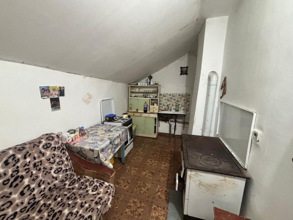 Casă de vânzare în comuna Nușeni, la 15 km de Beclean – fotografia 10 din 12