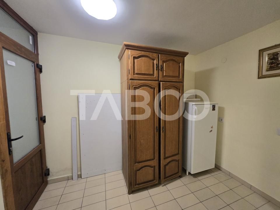 Garsoniera de inchiriat decomandata 35 mpu zona Central Sibiu – fotografia 8 din 13