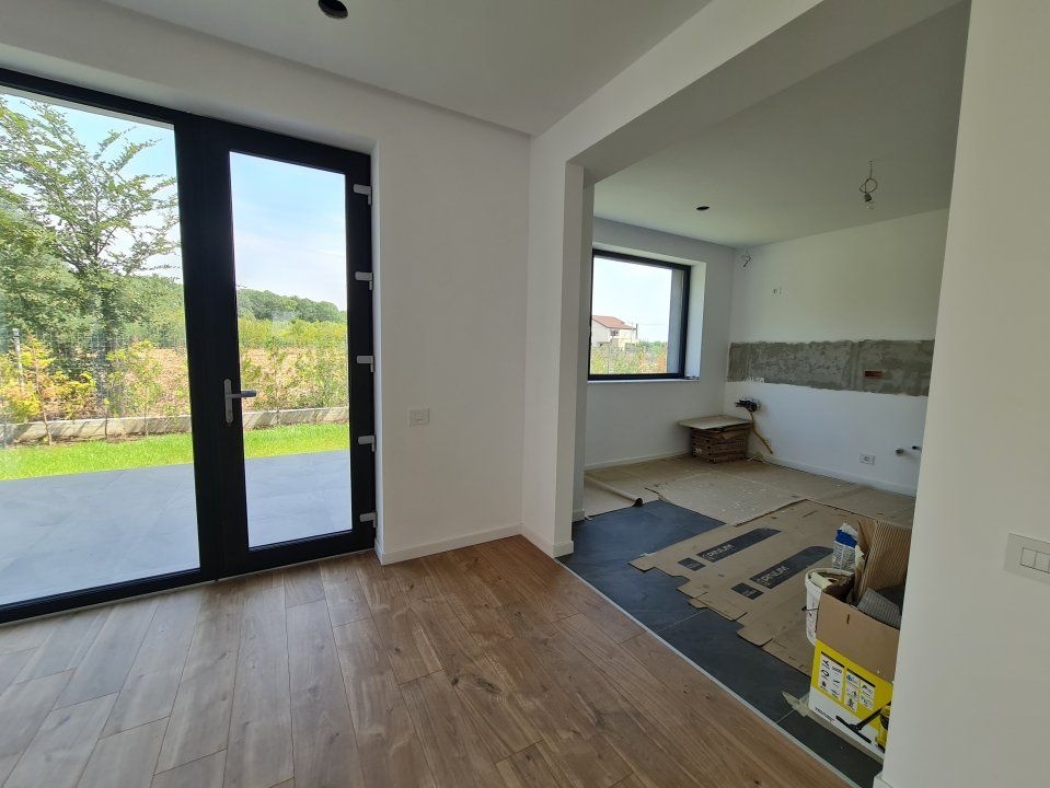 Vila 2 - Complex inchis – fotografia 4 din 14