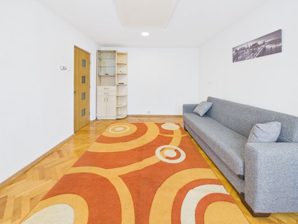 Garsoniera decomandata, etaj intermediar, Astra, Cometei – fotografia 9 din 10