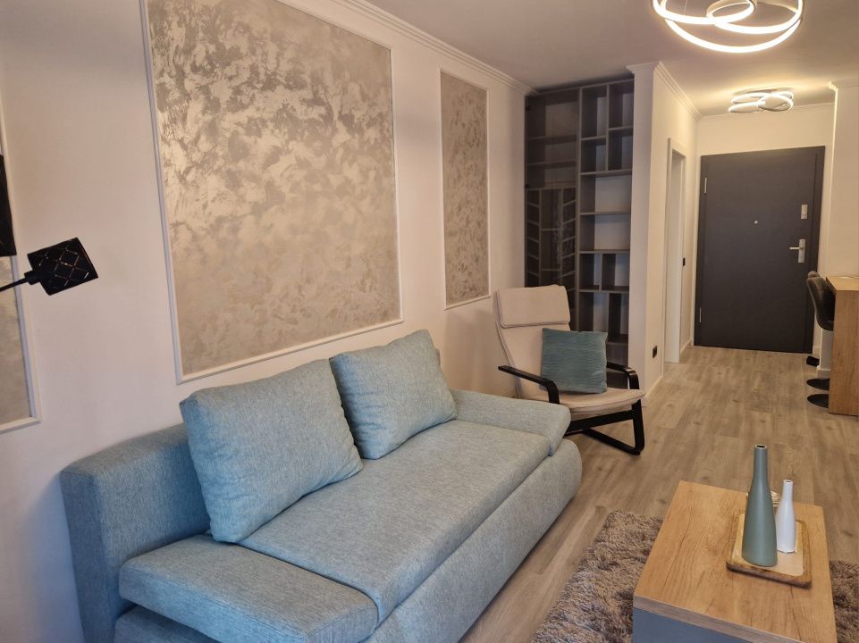 Apartament 2 camere, complet mobilat si utilat, balcon si parcare – fotografia 2 din 13