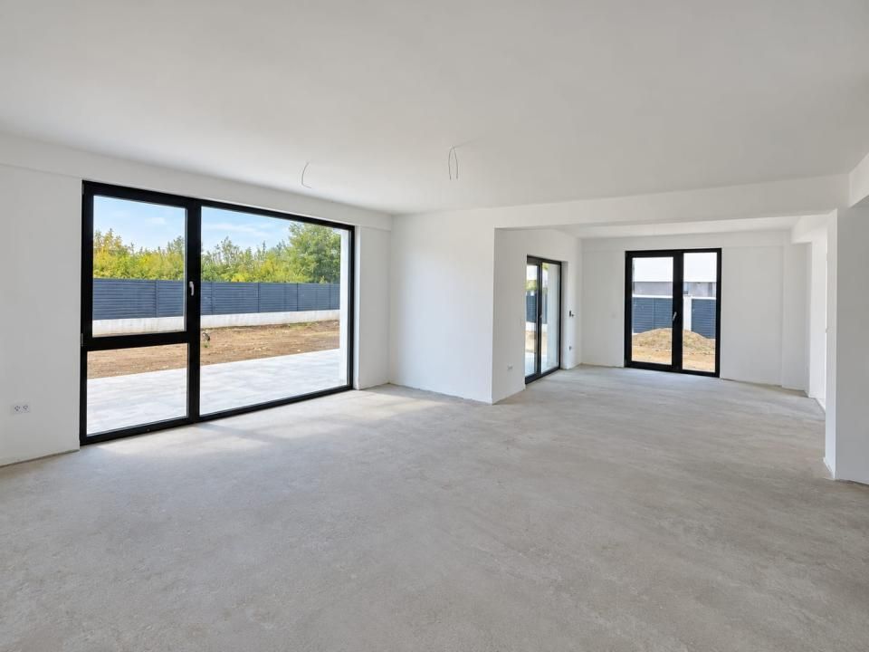Vila premium cu arhitectura moderna Valea Ursului-Miroslava – fotografia 3 din 13