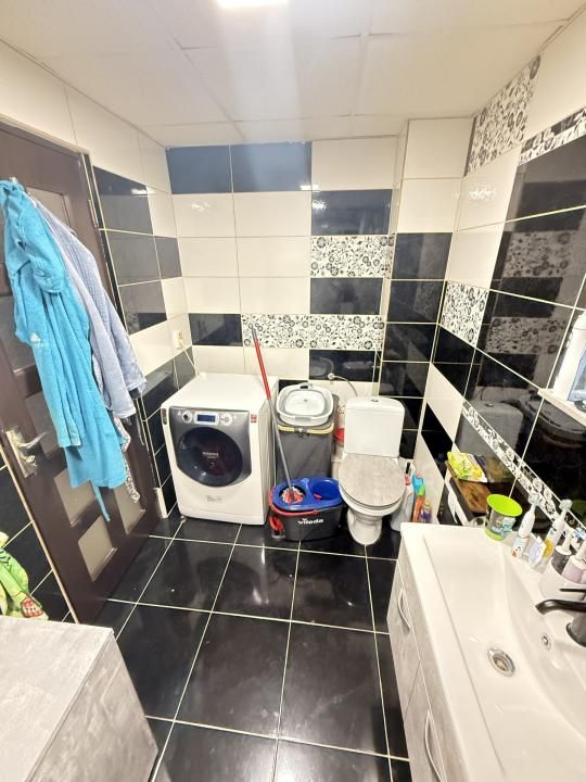Apartament 3 camere la cheie Oasului . – fotografia 8 din 11