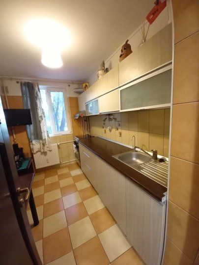 3 Camere de inchiriat | Domenii | Metrou | Parcare | Mobilat | Utilat – fotografia 4 din 8